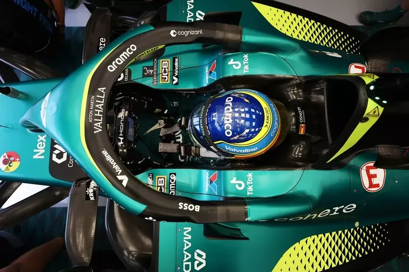 图片[2]-[F1] 阿隆索加拿大站退赛原因曝光：座椅过于后仰导致背部剧痛-ModFans