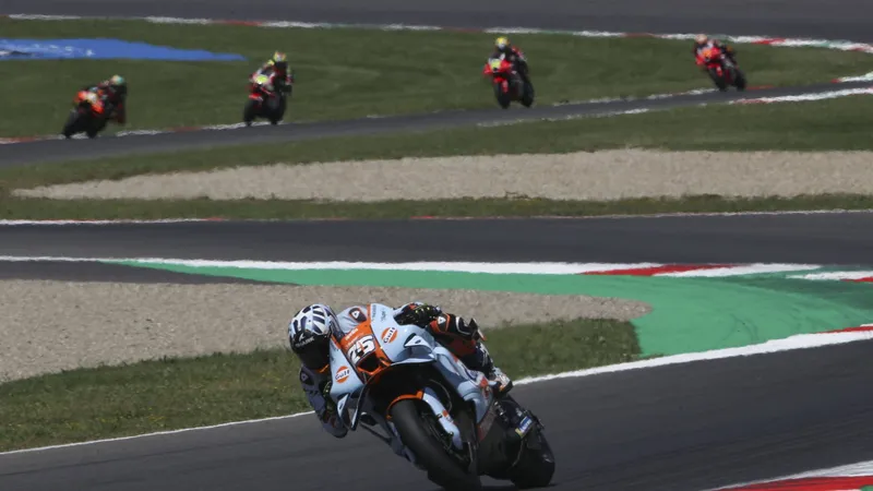 图片[1]-[MotoGP] 劳尔·费尔南德斯痛失穆杰罗MotoGP“绝佳机会”，向车队致歉-ModFans