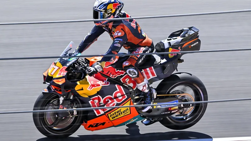 图片[3]-[MotoGP] 马克·马奎兹匈牙利MotoGP雨中夺杆，佩德罗·阿科斯塔遗憾错失-ModFans