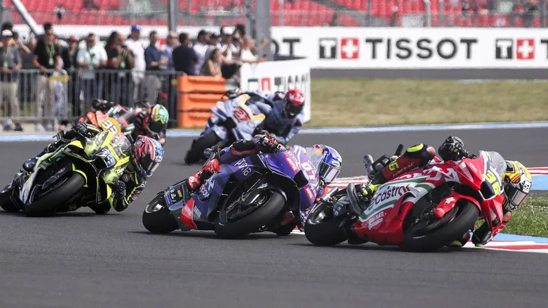 图片[2]-[MotoGP] 琼·米尔炮轰匈牙利冲刺赛“极其无聊”：振动问题致RCV赛车毫无攻击力-ModFans