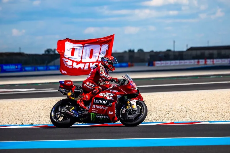 图片[3]-[MotoGP] 马奎兹：匈牙利夺冠仍称“未准备好”争冠，肩伤影响持续-ModFans