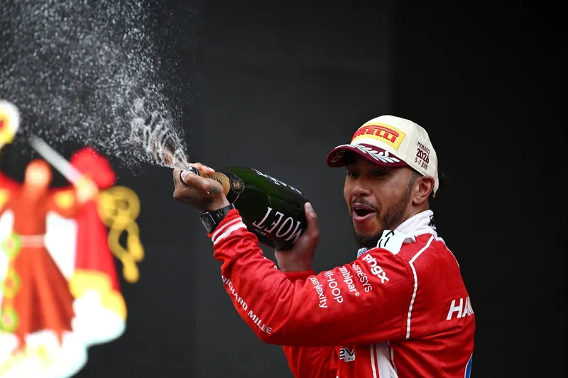 图片[2]-[F1] 汉密尔顿重返争冠行列？七冠王在2026赛季的强势复苏与挑战-ModFans