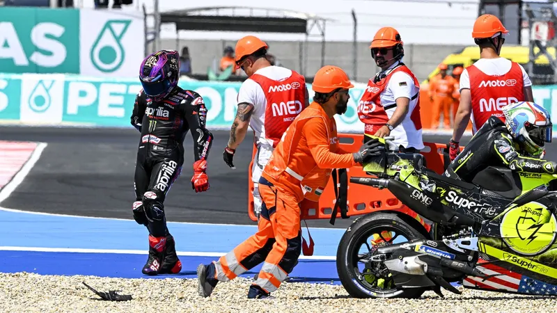 图片[3]-[MotoGP] 阿普利亚CEO直言：马丁匈牙利站首圈撞车“难以消化”，不反对更严厉处罚-ModFans