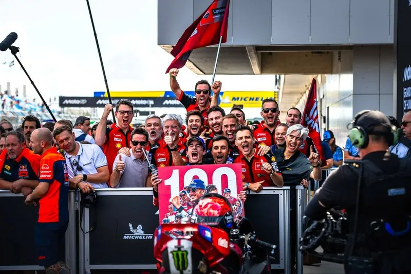 图片[3]-[MotoGP] 马克·马奎斯术后重塑骑行风格：领队揭秘杜卡迪车手如何突破身体极限-ModFans