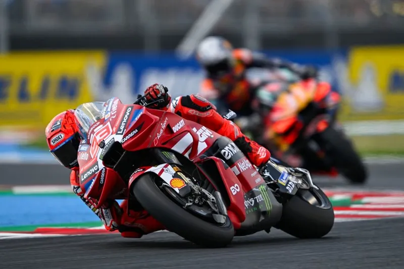 图片[4]-[MotoGP] 马克·马奎斯术后重塑骑行风格：领队揭秘杜卡迪车手如何突破身体极限-ModFans