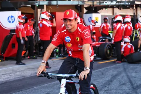 图片[8]-[F1] 巴塞罗那媒体日：安东内利五连胜成焦点-ModFans