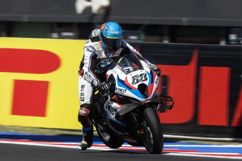 图片[2]-[WSBK] Miguel Oliveira 米萨诺首战遭遇“诡异震动”，带伤夺第八仍感欣慰-ModFans
