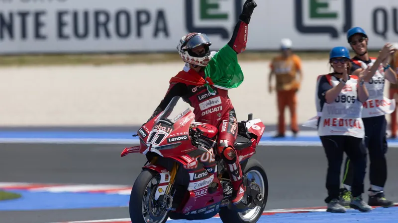 图片[1]-[WSBK] 巴莱加再创两项WSBK纪录：七次三冠周成就“不可思议”米萨诺周末-ModFans