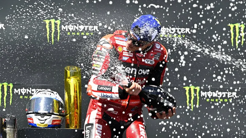图片[2]-[MotoGP] 马克·马奎斯续约杜卡迪：850cc时代继续“红色”征程-ModFans
