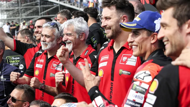 图片[1]-[MotoGP] 杜卡迪官宣续约马奎兹：他是围场最重要的车手-ModFans