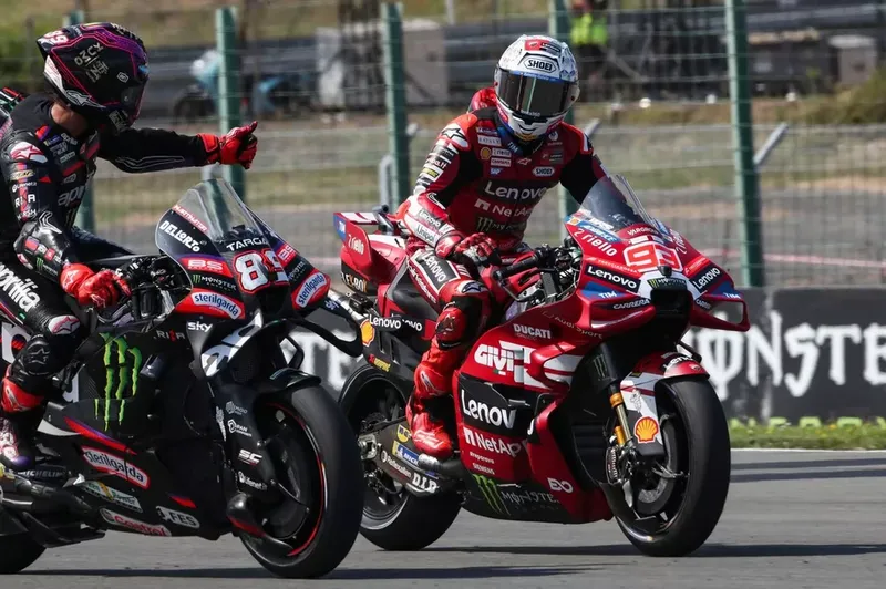 图片[2]-[MotoGP] 马丁：杜卡迪已追上来，阿普利亚与杜卡迪的“游戏”正式开始-ModFans
