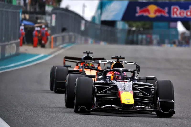图片[3]-[F1] 迈凯伦“实验性”F1尾翼亮相奥地利，加入“Macarena”俱乐部-ModFans