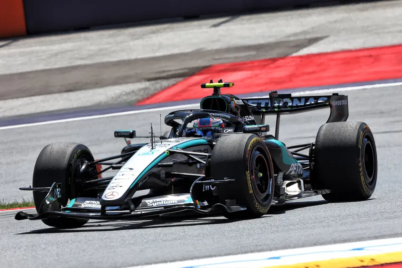 图片[3]-[F1] F1奥地利站周六：安东内利领跑两节练习，法拉利排气翼片2027年被禁-ModFans