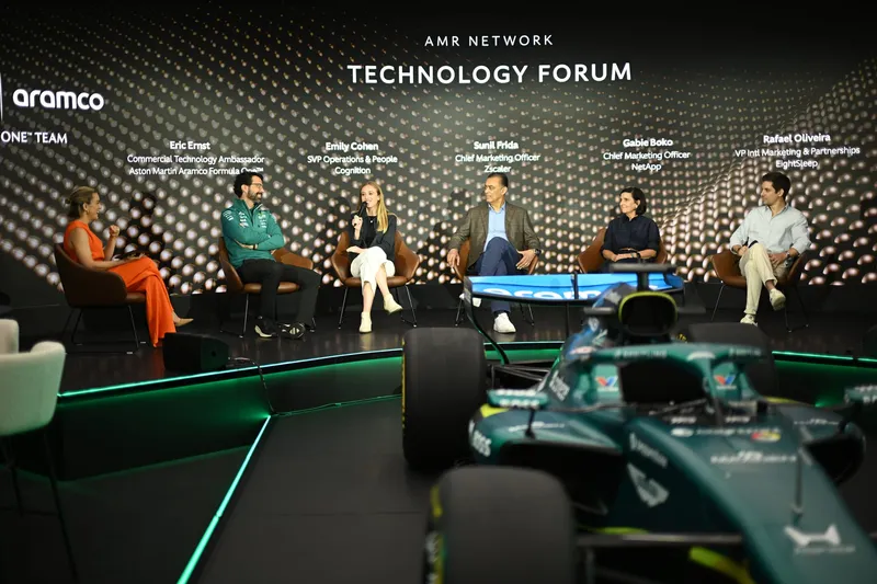 图片[2]-[F1] 阿斯顿马丁F1技术论坛：AI如何驱动赛道内外性能提升-ModFans