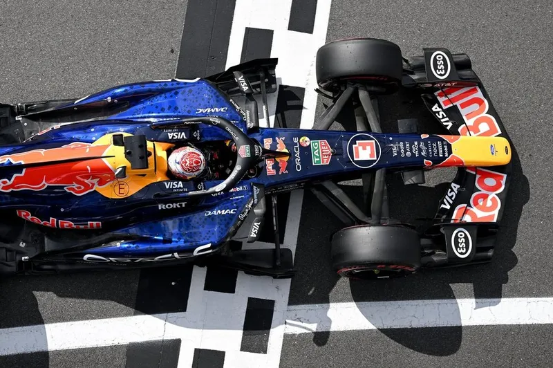 图片[2]-[F1] 维斯塔潘的F1困局：无路可退，红牛内忧外患何时休？-ModFans