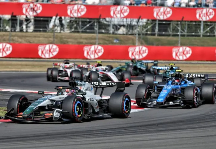 图片[1]-[F1] 皮亚斯特里详解银石首圈“大乱斗”：动力单元策略差异是祸首-ModFans