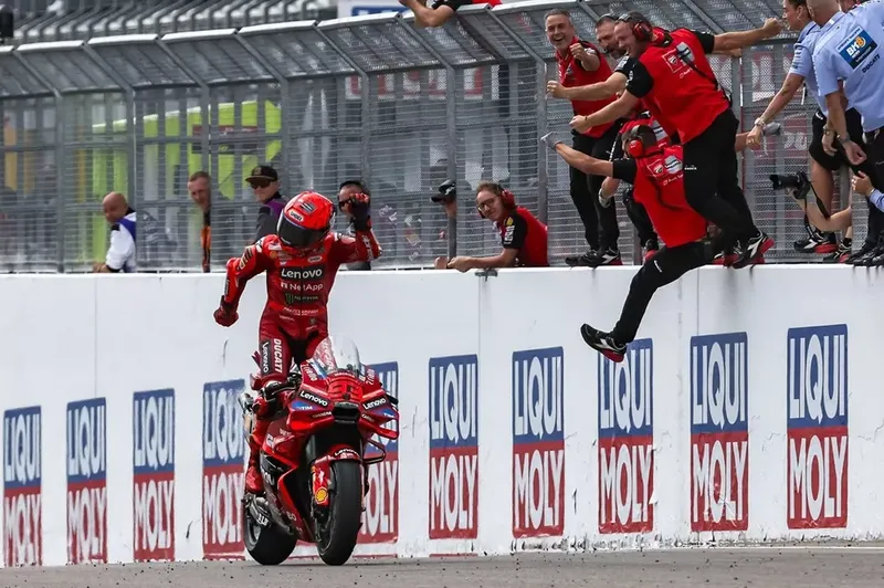 图片[1]-[MotoGP] 马奎兹冲击萨克森灵13胜，追平阿戈斯蒂尼德国GP纪录-ModFans