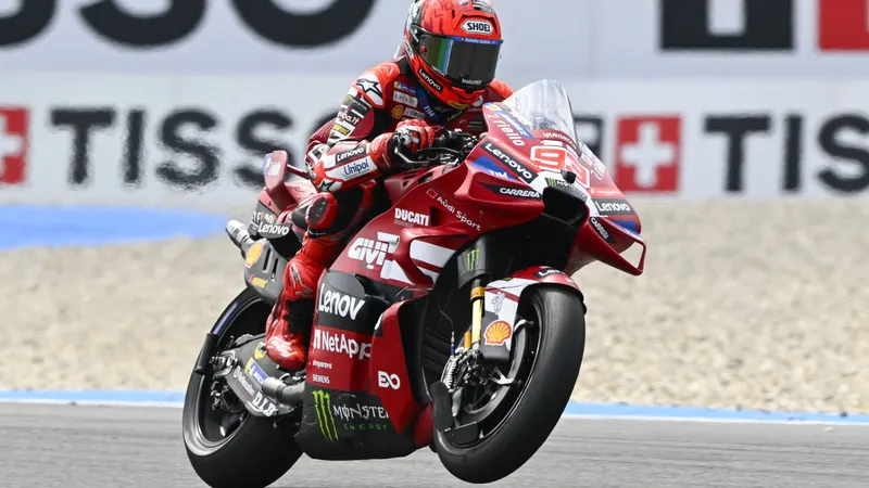 图片[1]-[MotoGP] 马克·马奎兹德国站FP1遭遇早段摔车，劳尔·费尔南德斯领跑周五练习-ModFans