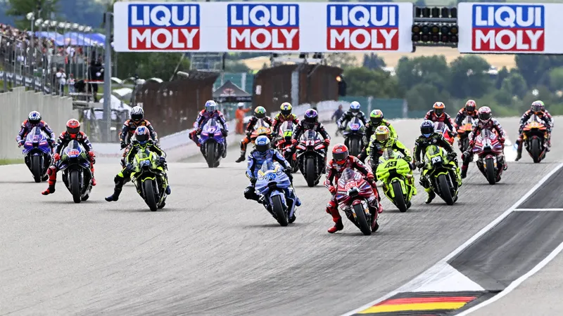图片[3]-[MotoGP] 佩德罗·阿科斯塔：缩短冲刺赛圈数，提升比赛观赏性-ModFans