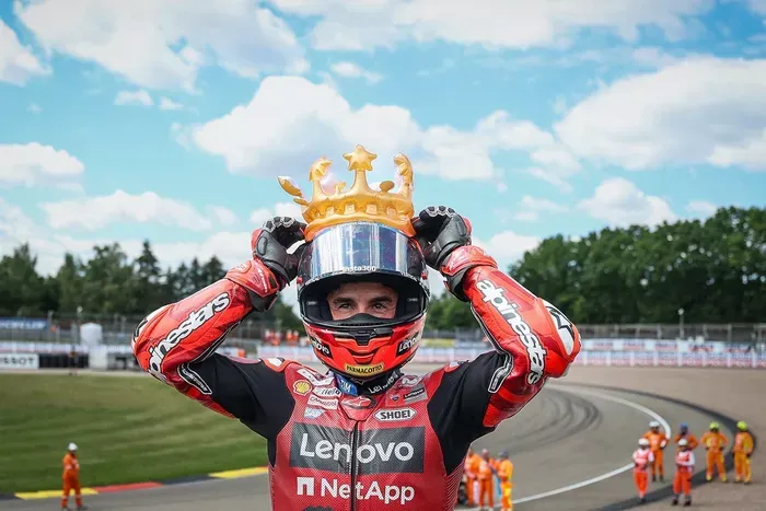 图片[2]-[MotoGP] 亚历克斯·马尔克斯谈德国站摔车：“也许我太自信了”-ModFans