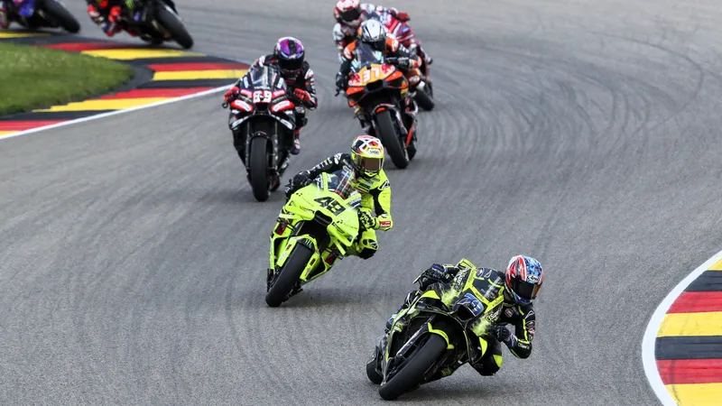 图片[2]-[MotoGP] 小椋蓝：萨森灵冲刺赛“幸运”故障助我夺MotoGP亚军-ModFans