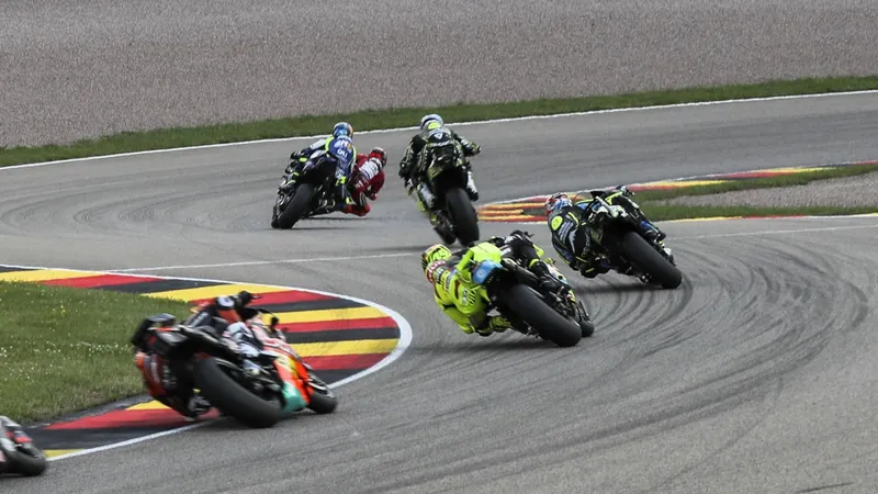 图片[3]-[MotoGP] 迪贾南托尼奥：萨克森林摔车如同“复印”般诡异-ModFans