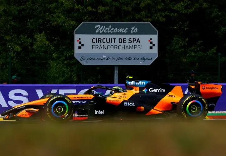 图片[1]-[F1] 诺里斯斯帕受罚后瞄准首圈反攻：发车即决战-ModFans