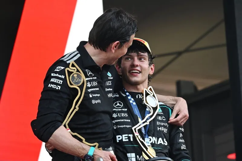 图片[3]-[F1] 从低谷到巅峰：沃尔夫解析安东内利如何蜕变为F1冠军级车手-ModFans
