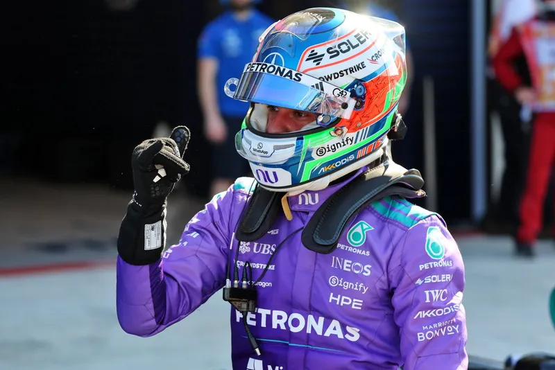 【F1赛事】安东内利迈阿密创历史三连杆，比肩舒马赫塞纳传奇_ModFans