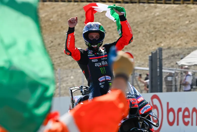 [MotoGP] 阿普利亚领队谈贝泽基：主场压力下显韧性，但冠军考验尚未到来-ModFans