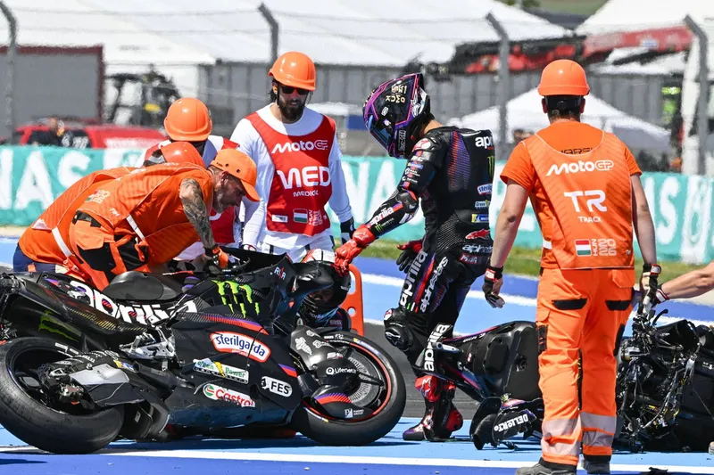 [MotoGP] 阿普利亚CEO怒批马丁：匈牙利MotoGP一号弯撞车“愚蠢至极”-ModFans