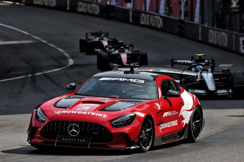 [F1] 汉密尔顿与哈贾尔为何未受处罚？F1安全车违规事件解析-ModFans