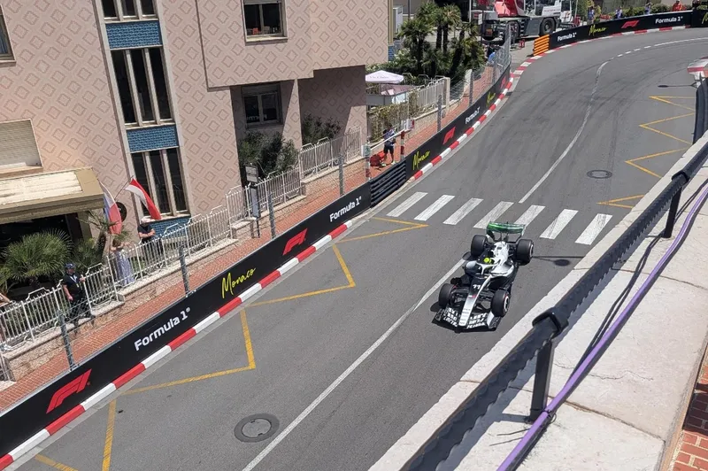 [F1] F1摩纳哥站罚单满天飞，天空体育名嘴克罗夫特直言“系统有猫腻”-ModFans