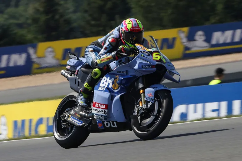 [MotoGP] 阿尔德盖尔：驾驶旧款杜卡迪是“劣势”，厂队车手总有更多优势-ModFans