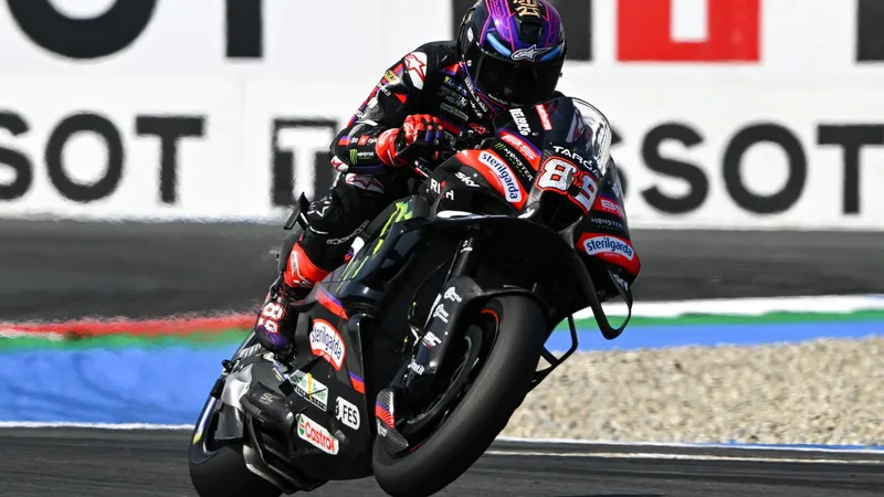 [MotoGP] 阿森站排位赛：阿普利亚包揽前四，马丁夺赛季首杆-ModFans