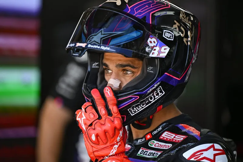 [MotoGP] 马丁荷兰站夺杆，阿普利亚包揽前三-ModFans
