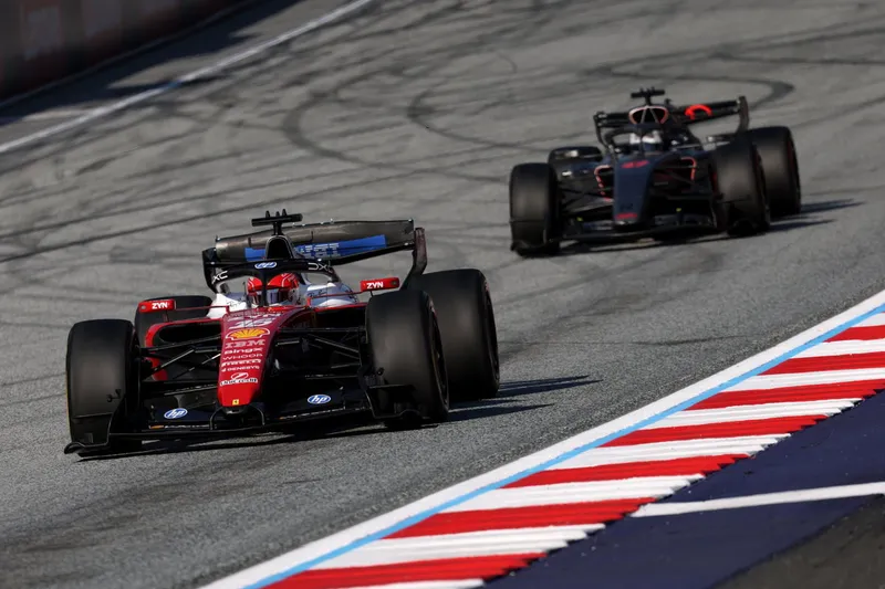 [F1] F1奥地利站周六：安东内利领跑两节练习，法拉利排气翼片2027年被禁-ModFans