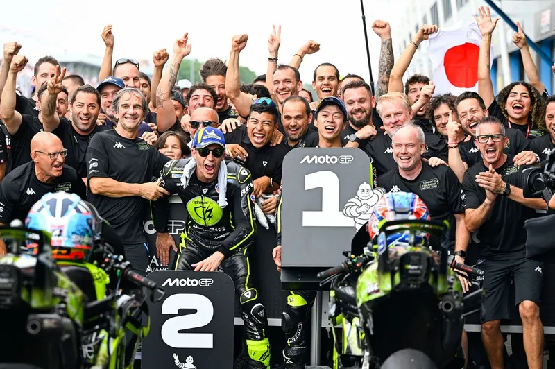[MotoGP] Trackhouse 异军突起：Brivio 的用人之道与 Aprilia 的进步如何改写 MotoGP 格局-ModFans