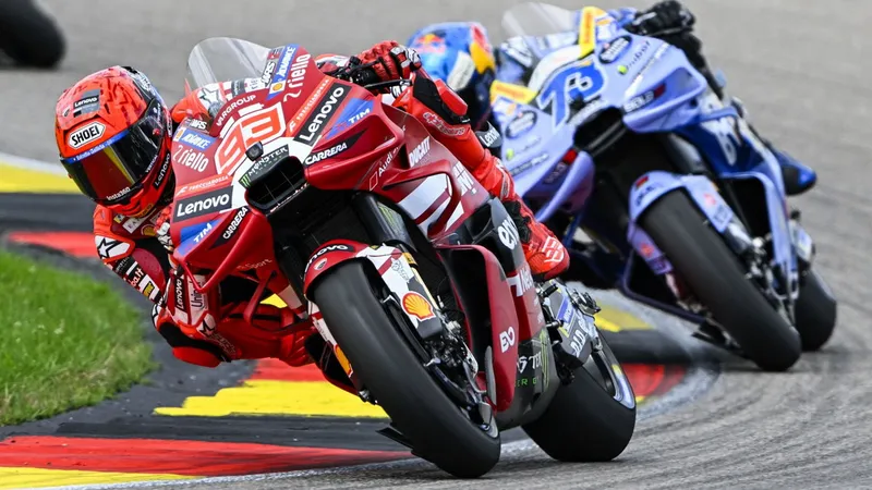 [MotoGP] 萨克森灵热身赛：马奎兹领跑杜卡迪包揽前三，迪詹南托尼奥摔车无碍-ModFans