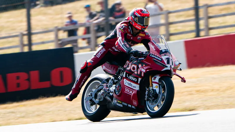 [WSBK] 2026 WSBK多宁顿站热身赛：布列加重返榜首，莱库纳紧随其后-ModFans