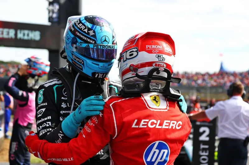 [F1] 乔治·拉塞尔揭秘与勒克莱尔在F1英国站冷却室的爆笑互动-ModFans