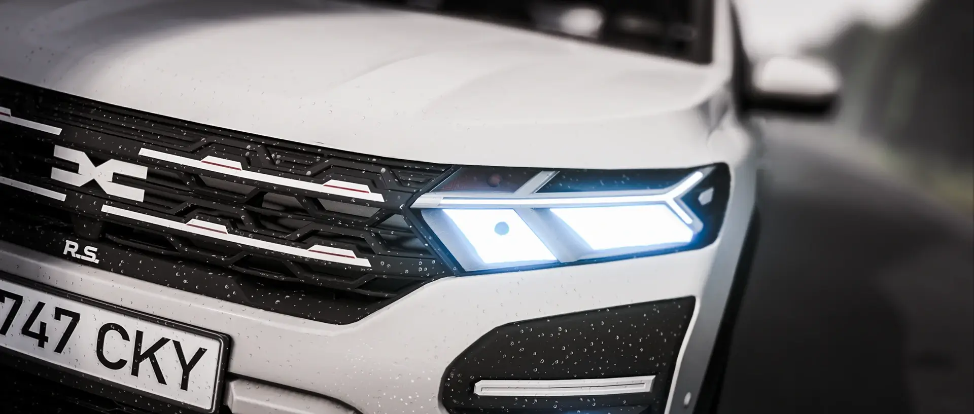 MOD_游戏模组_MOD下载_汽车模拟_泥泞奔驰_BeamNG_modfans