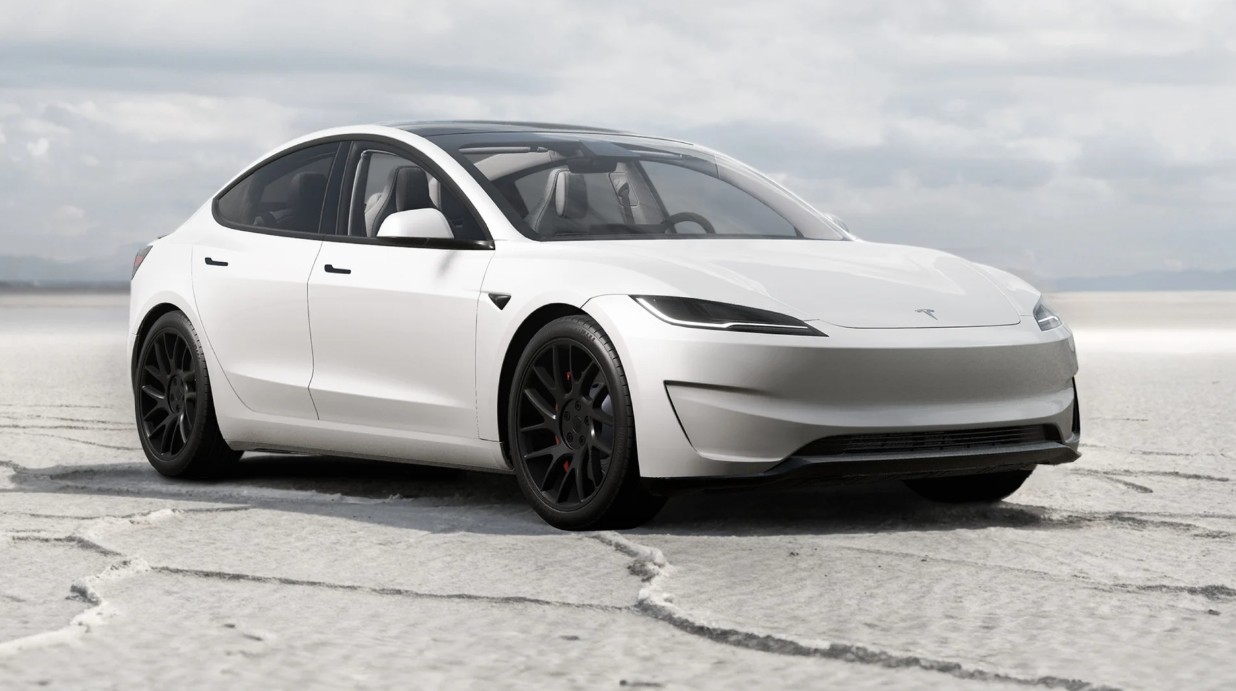 MOD_游戏模组_MOD下载_汽车模拟_泥泞奔驰_BeamNG_modfans