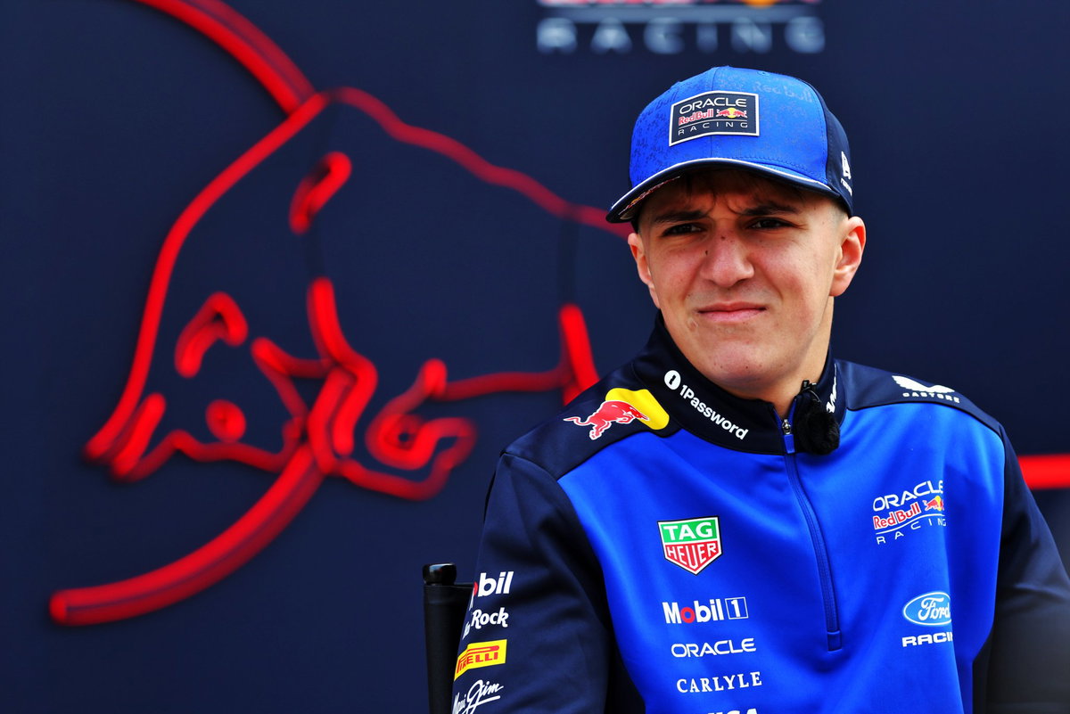 Isack Hadjar makes confession about Red Bull F1 promotion and becoming Max Verstappen's team-mate_ModFans